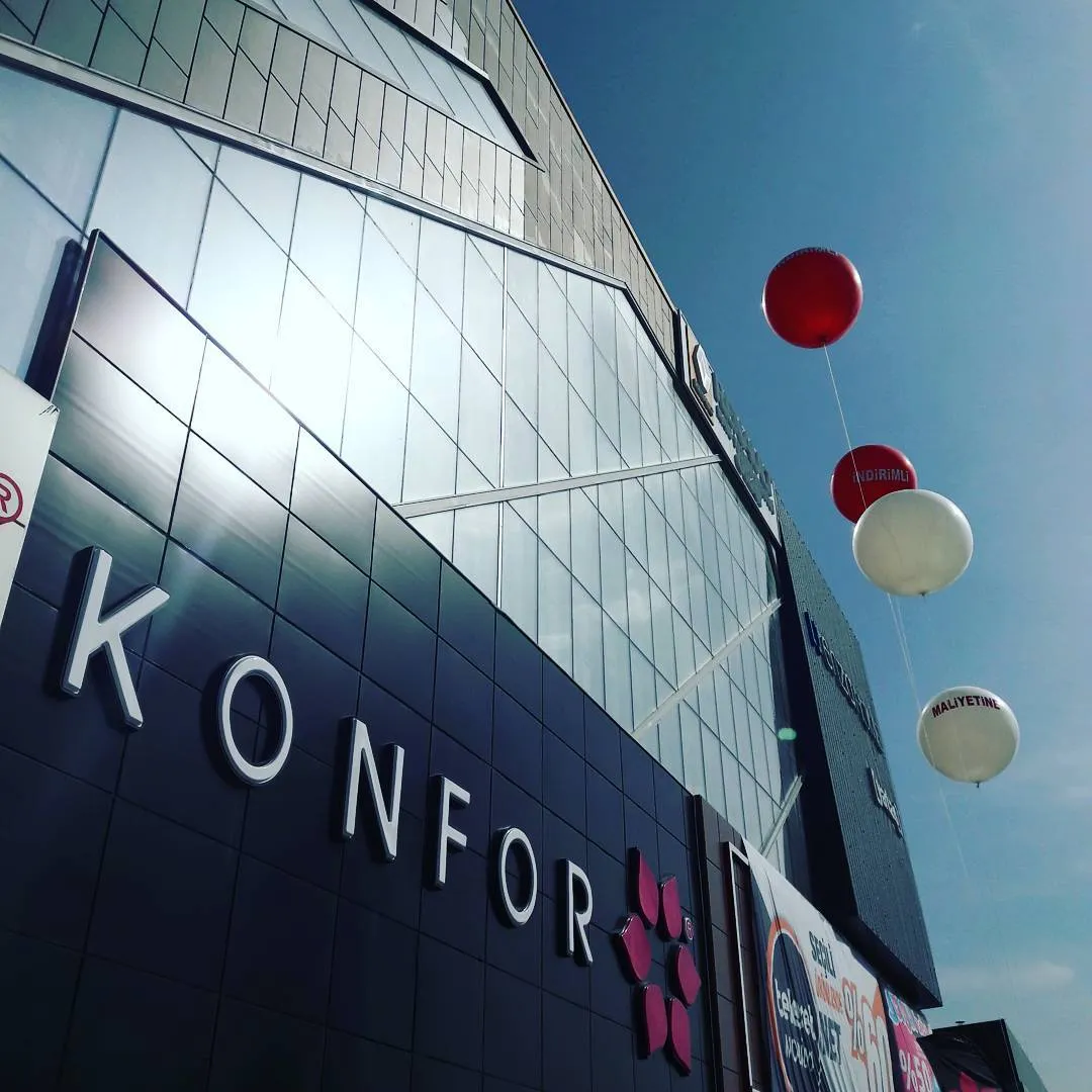 Ankara şirket etkinliği için balon dekorasyonu